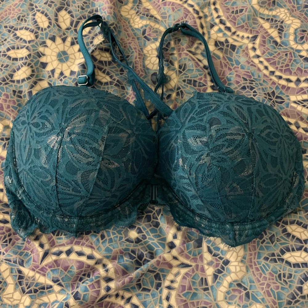 36DD Victoria’s Secret Front Clip Bra